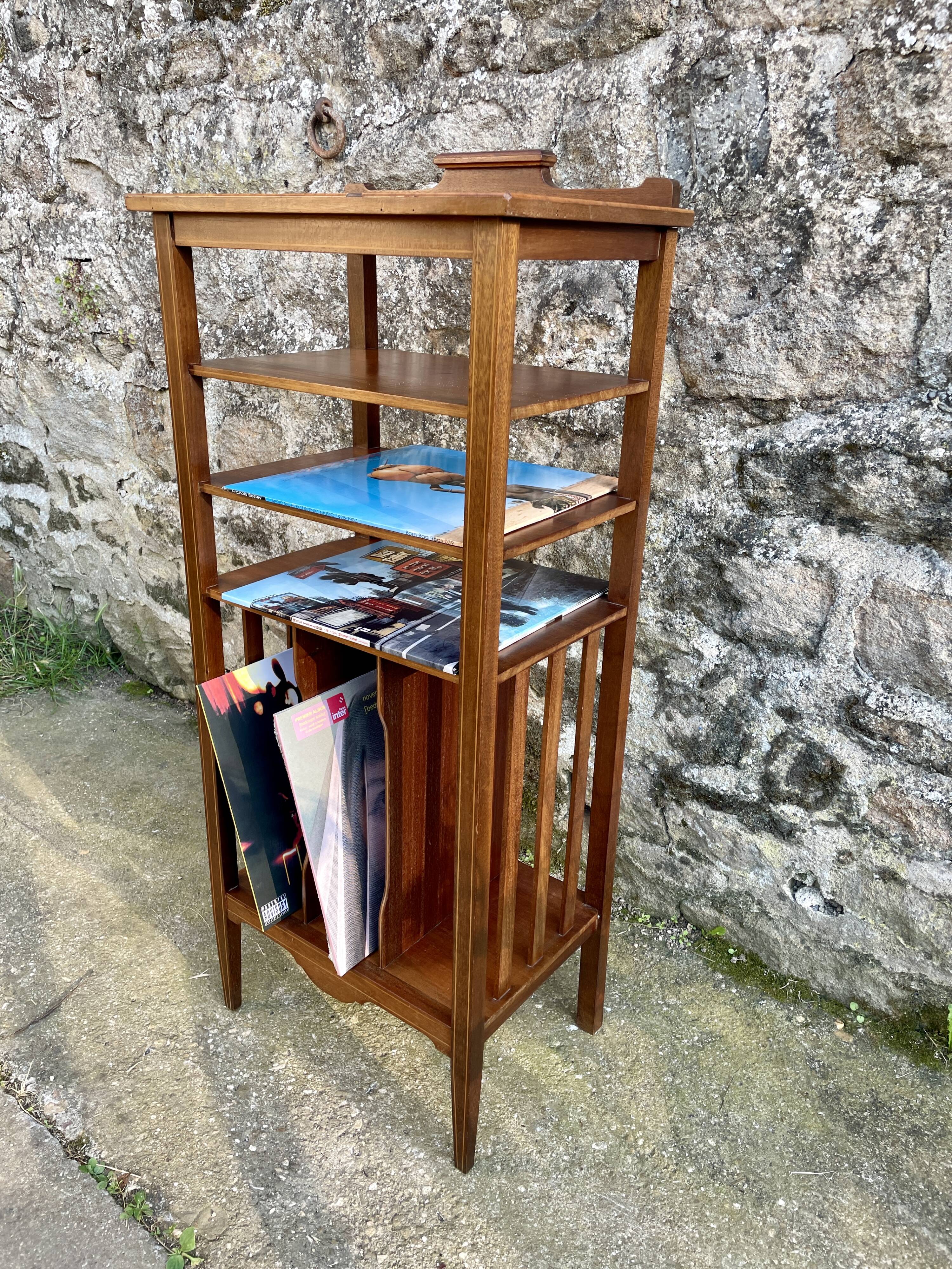Meuble bibliothèque porte-revues, porte-vinyles, porte-partitions