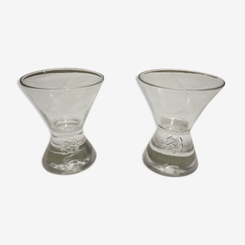 Set of two crystal glasses (digestive aperitif vodka) engraved under foot made in tudor sulphure