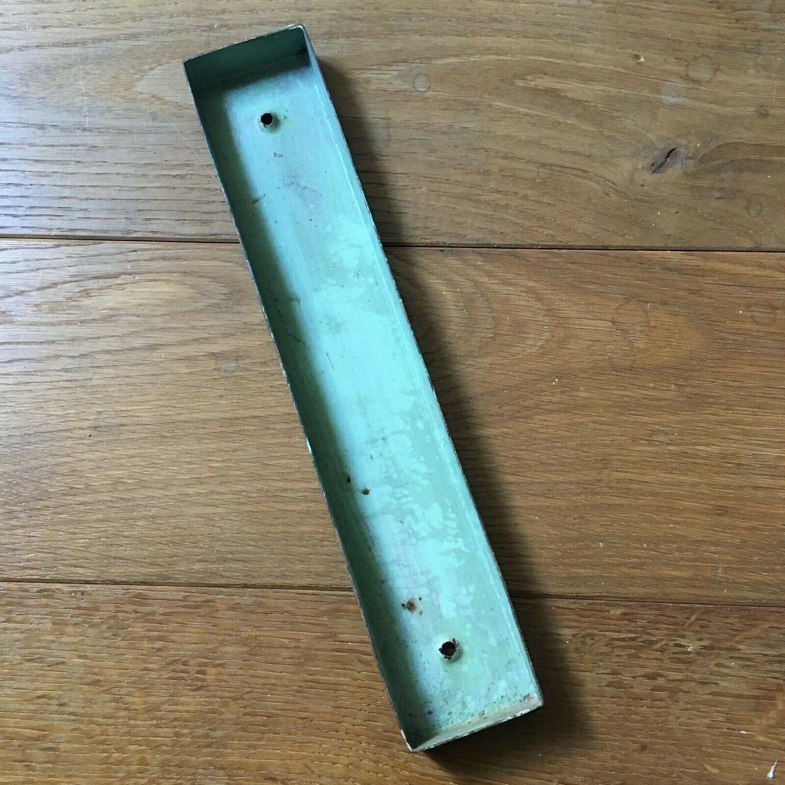 Ancient Letter I Sign Metal Painted Deco Vintage Industrial Design Garag
