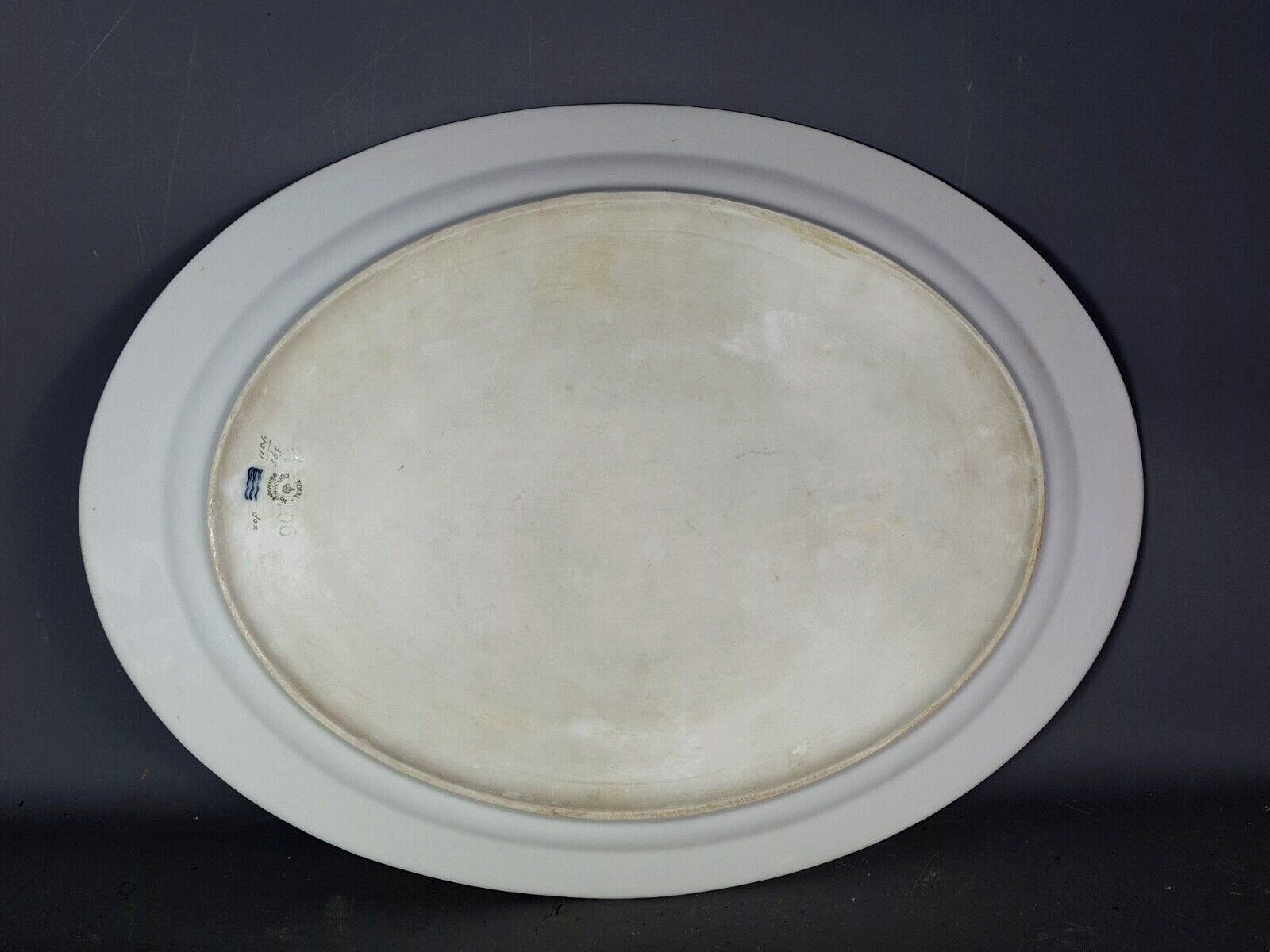 Royal Copenhagen porcelain dish circa 1920-1935 48x36 cm SB1