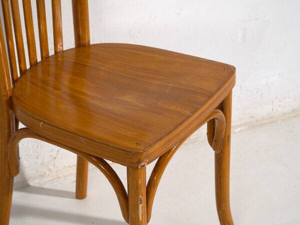 Set of antique bistro chairs (circa 1920). Set of 2 pieces, no. 5