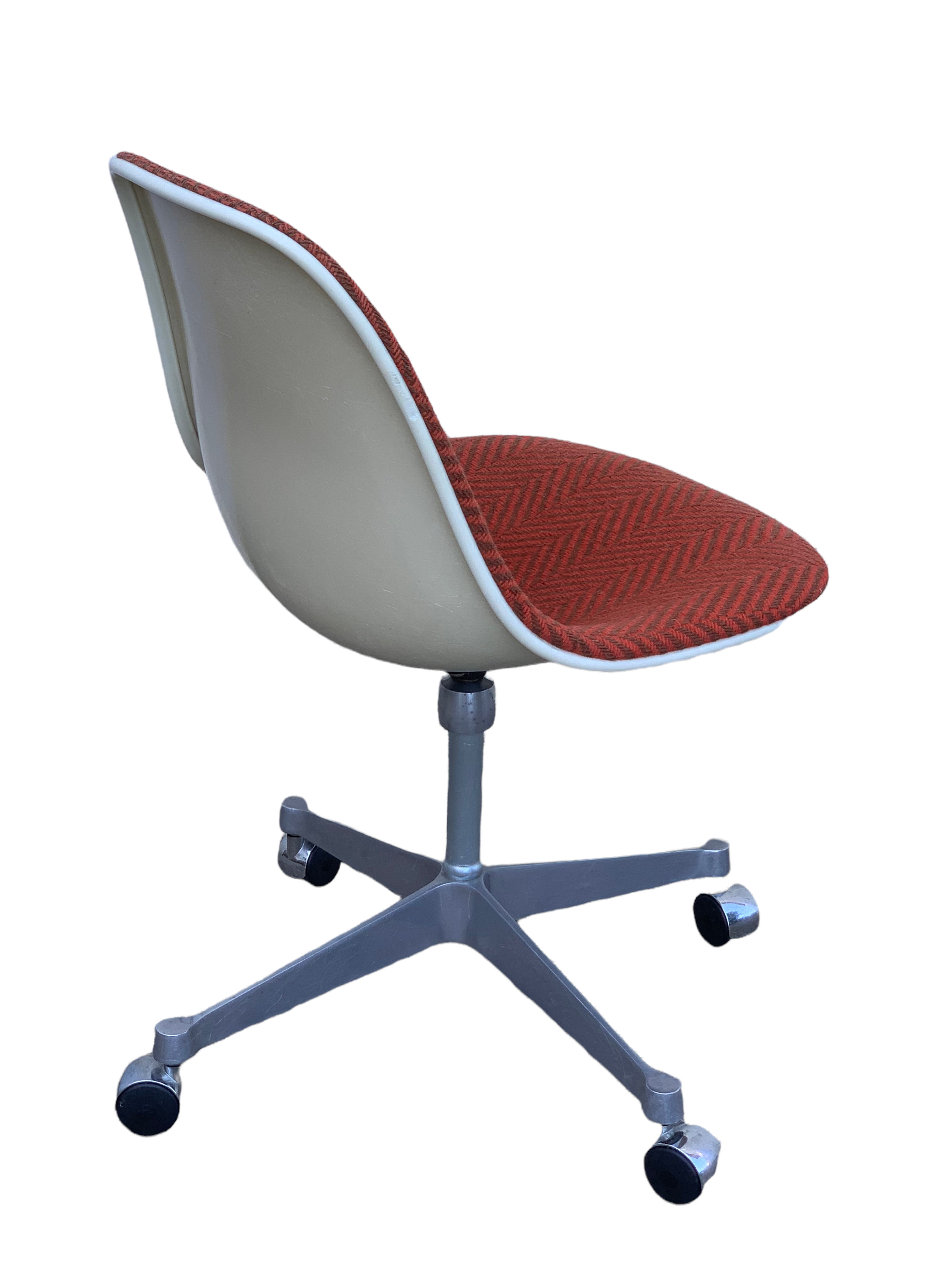 Charles and Ray Eames' office chair for Herman Miller 1960