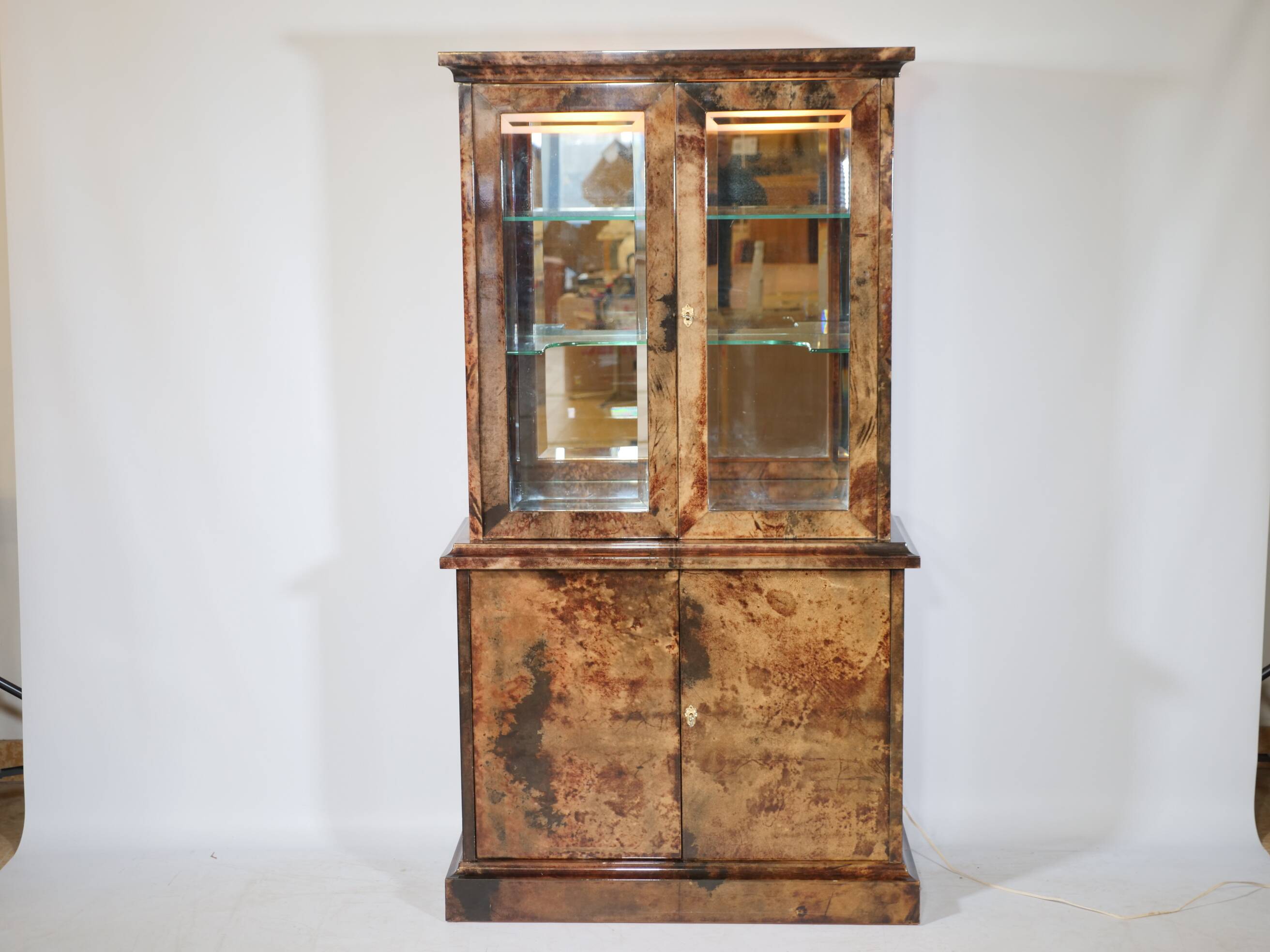 Illuminated Display Cabinet by Aldo Tura – Goat Leather & Parchment, 1970s, Milan