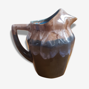 Pitcher style Vallauris
