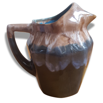 Pitcher style Vallauris