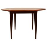 Mid Century Modern Italian Extendible Dining Table,  attributed to Vittorio Dassi, 1960 's