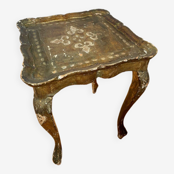 Table d’appoint florentine