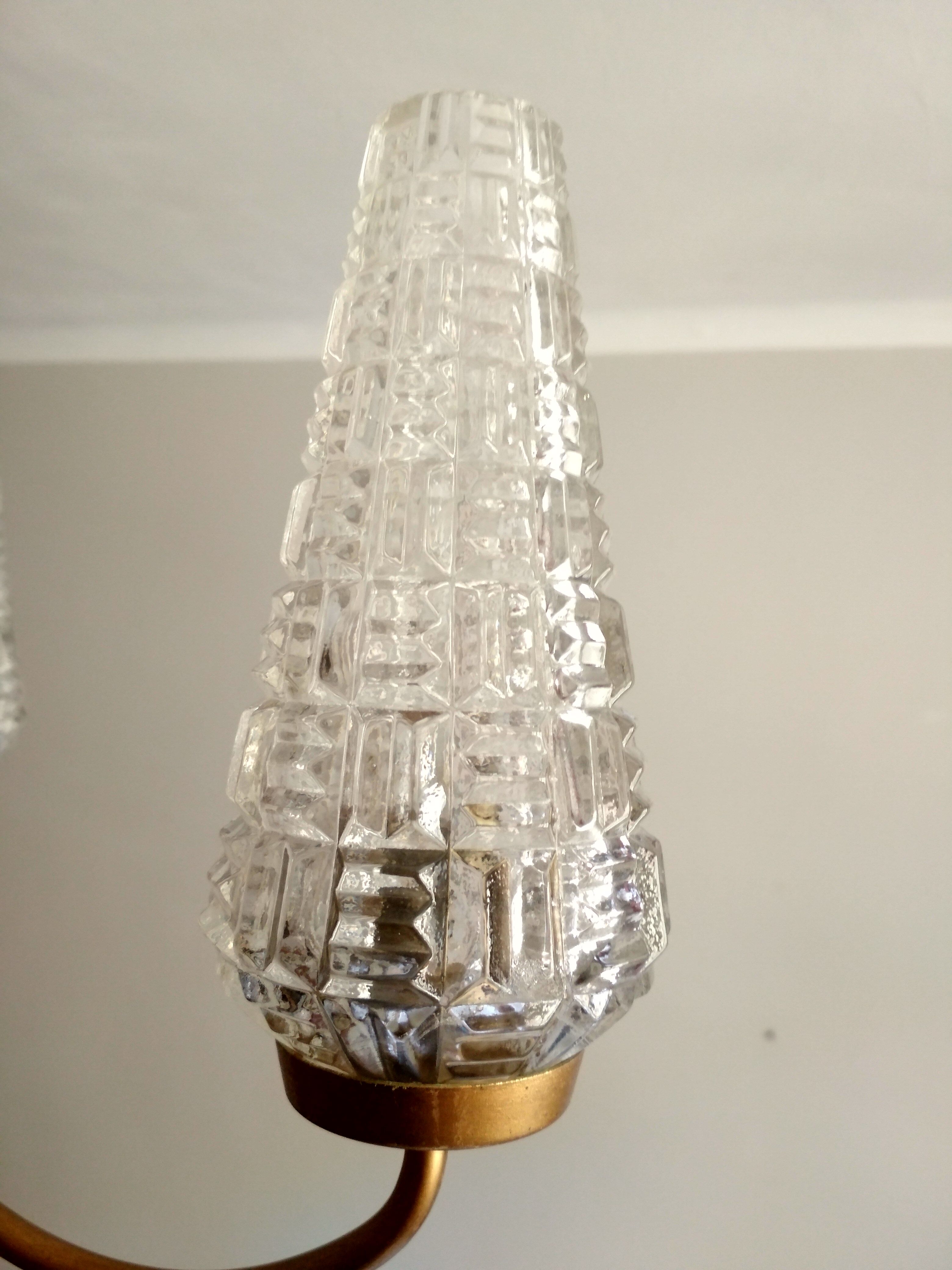 Lustre vintage à 3 branches métal doré et tulipes