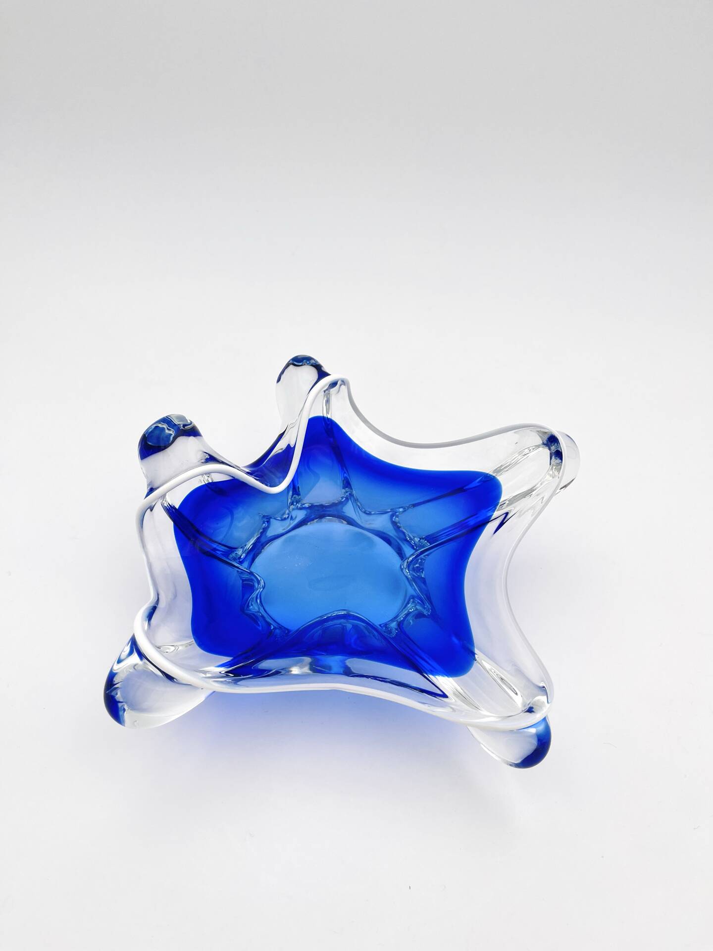 Cup Josef Hospodka Chribska Cristal Bleu Cobalt White Trim 24cm