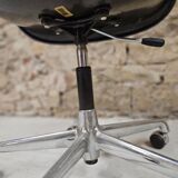 Eames fiberglass armchair Vitra