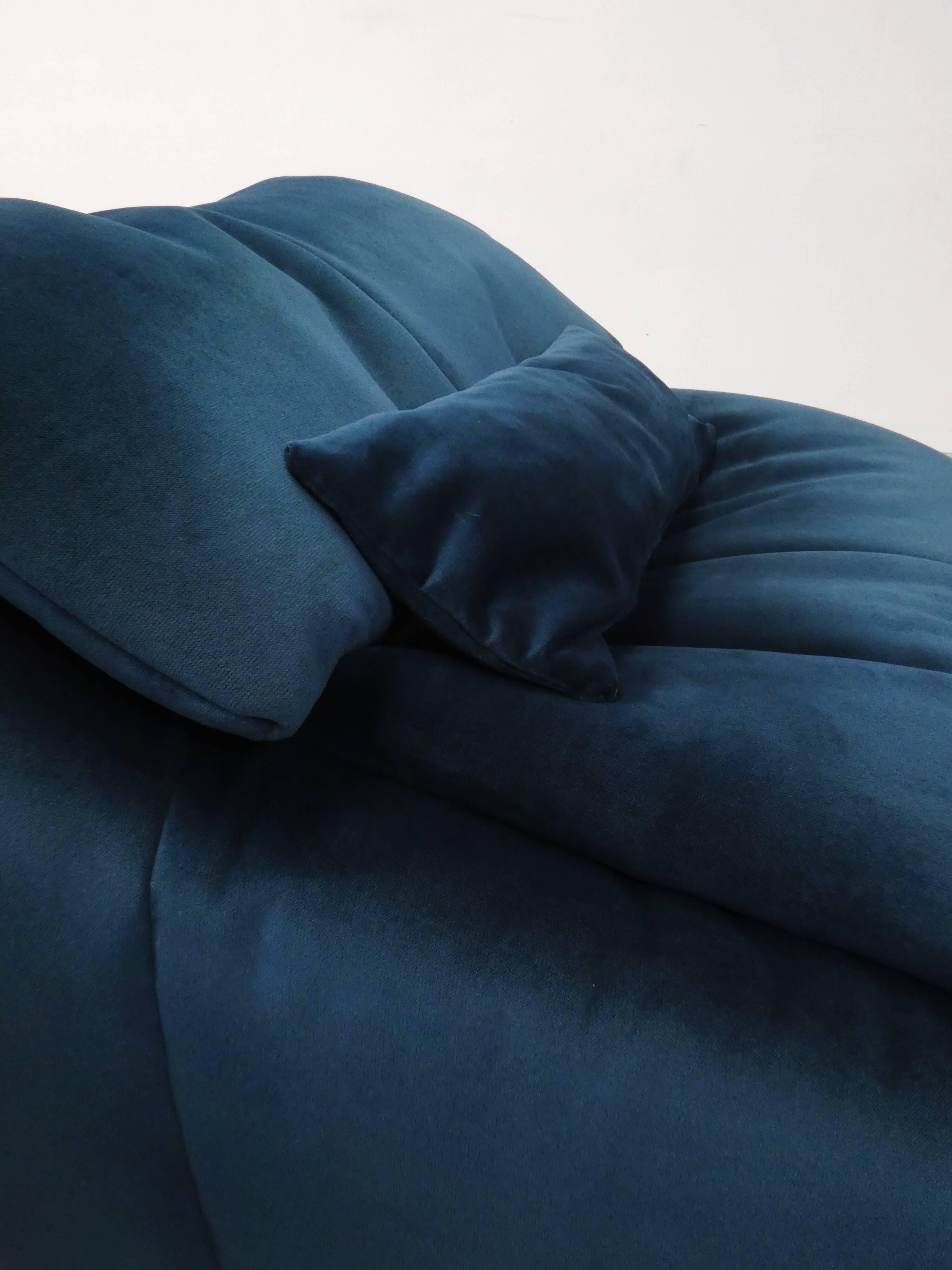 Plumy armchairs - Annie Hiéronimus for Cinna