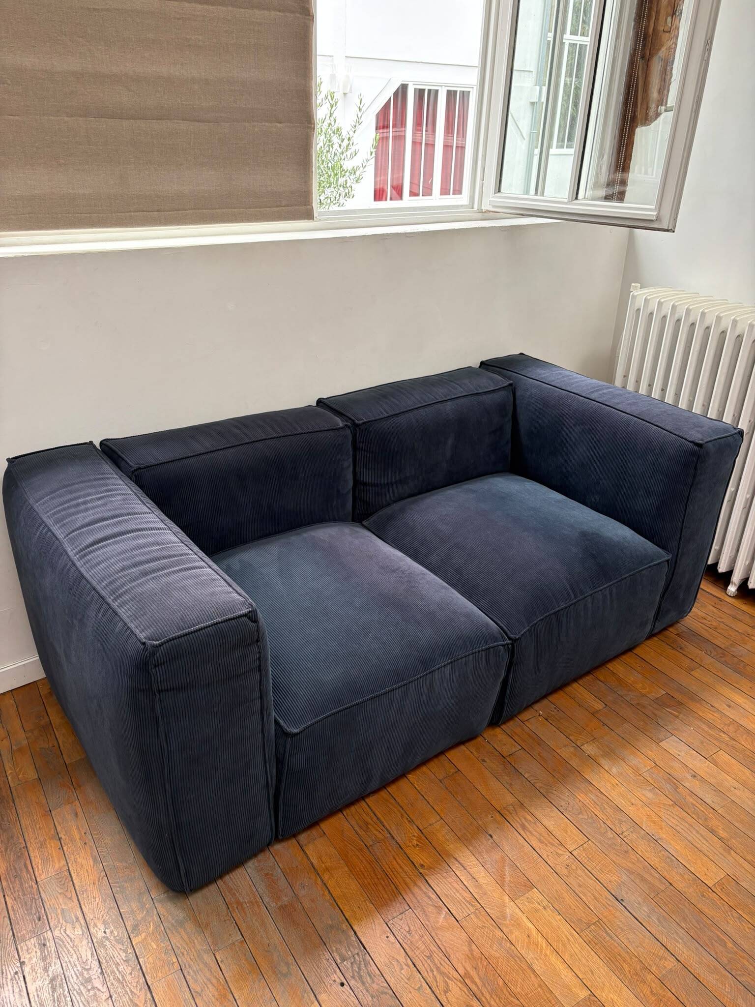 Canapé modulable AMPM en velours bleu