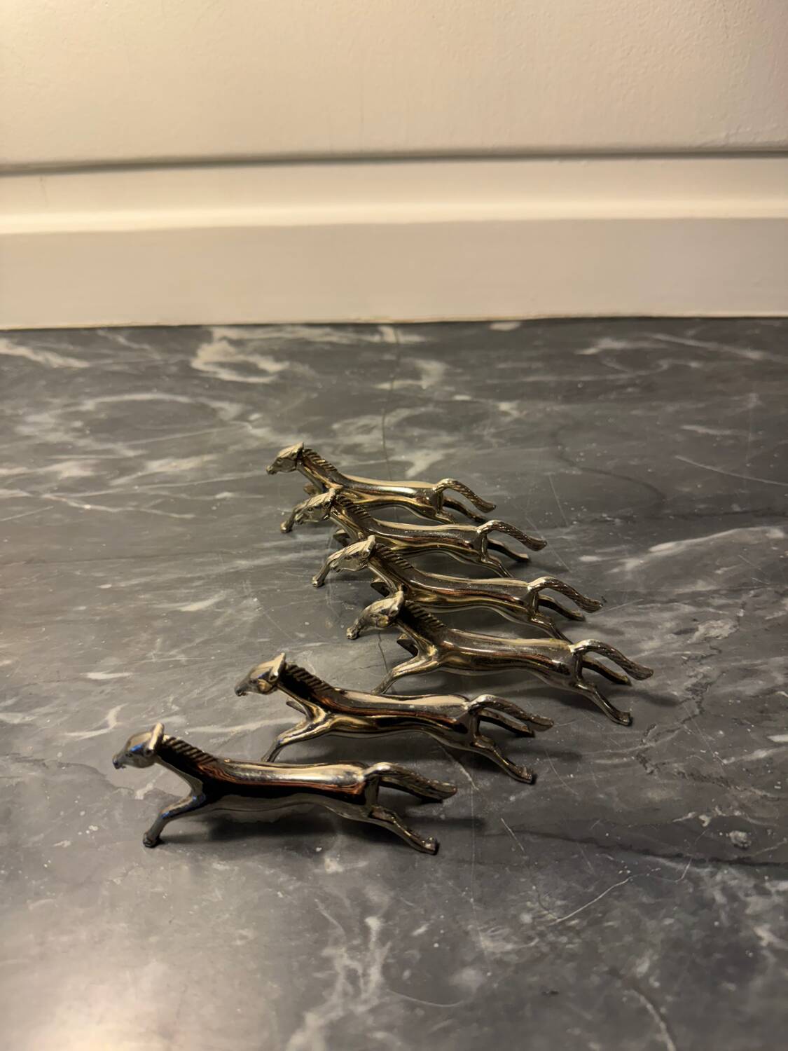 Set of 6 horse knife holders