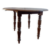Round fruit wood table with extensions