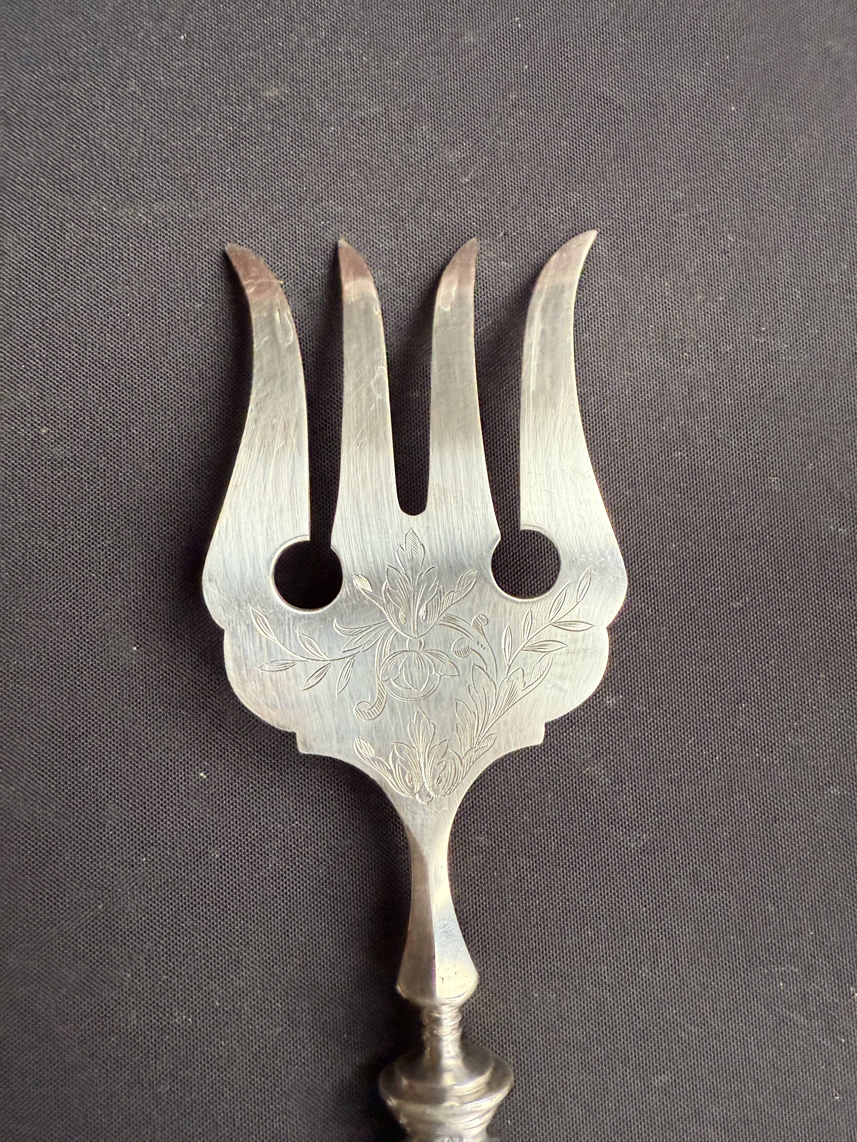 Fish serving cutlery – Silver – Société du Louvre