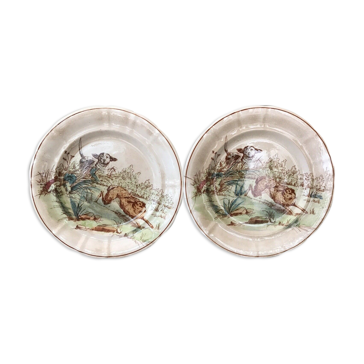 Faience of Longwy xix th 2 plates décor hunting dog and hare game