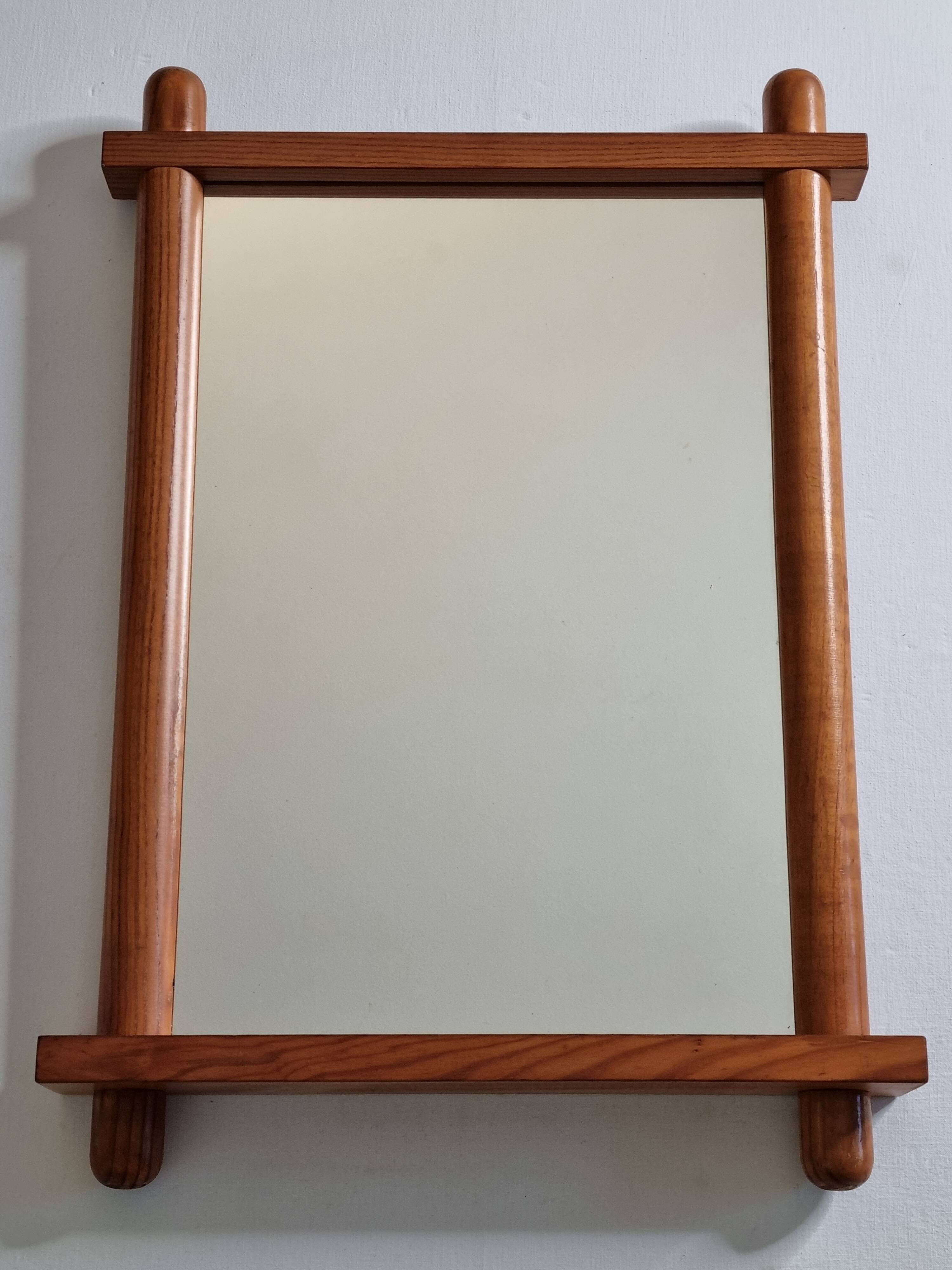 Miroir mural vintage en pin clair style « Les Arcs », 48 x 68 cm