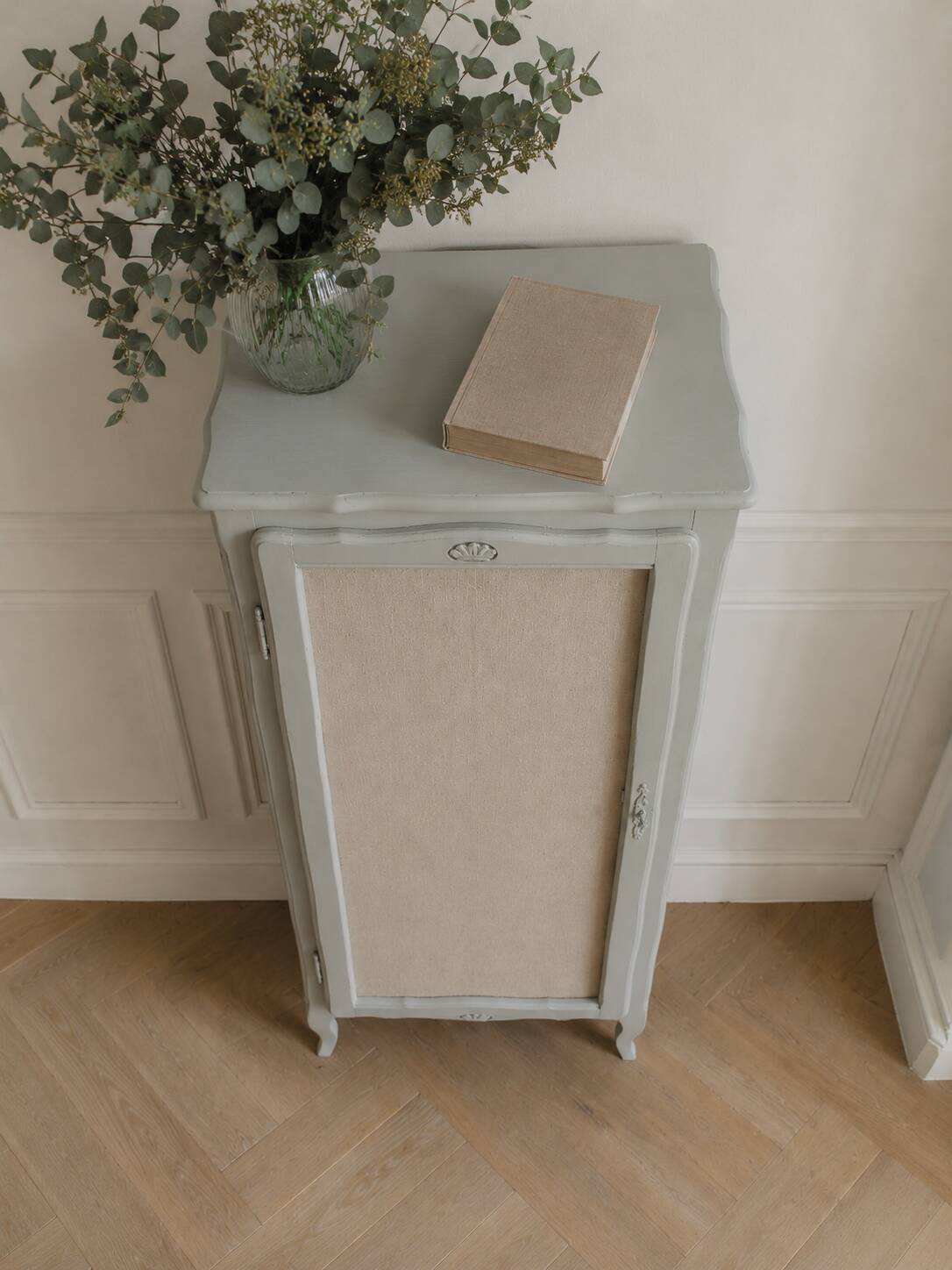 Re-enchanted vintage wardrobe in grey-green.
