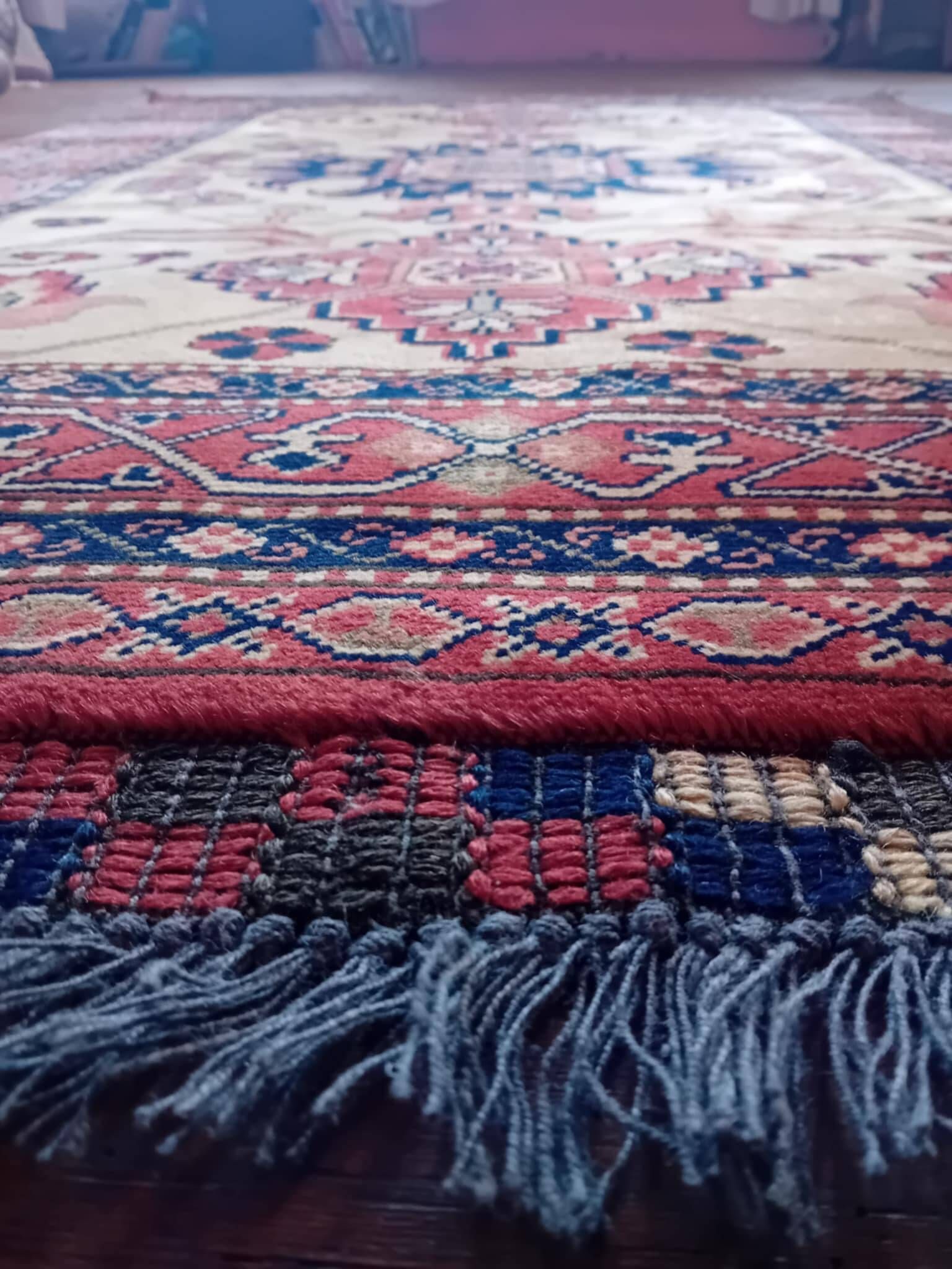 Handmade Pakistani Gazni rug 175x123cm