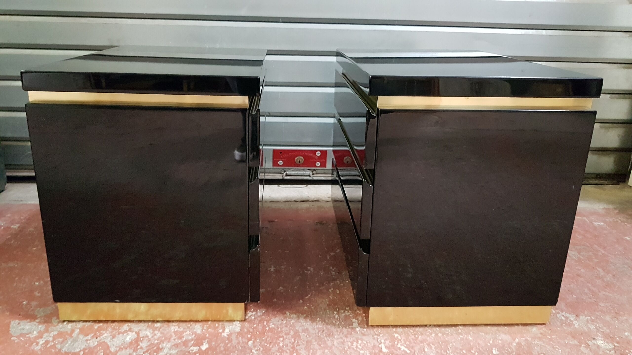 Lacquer black beside tables