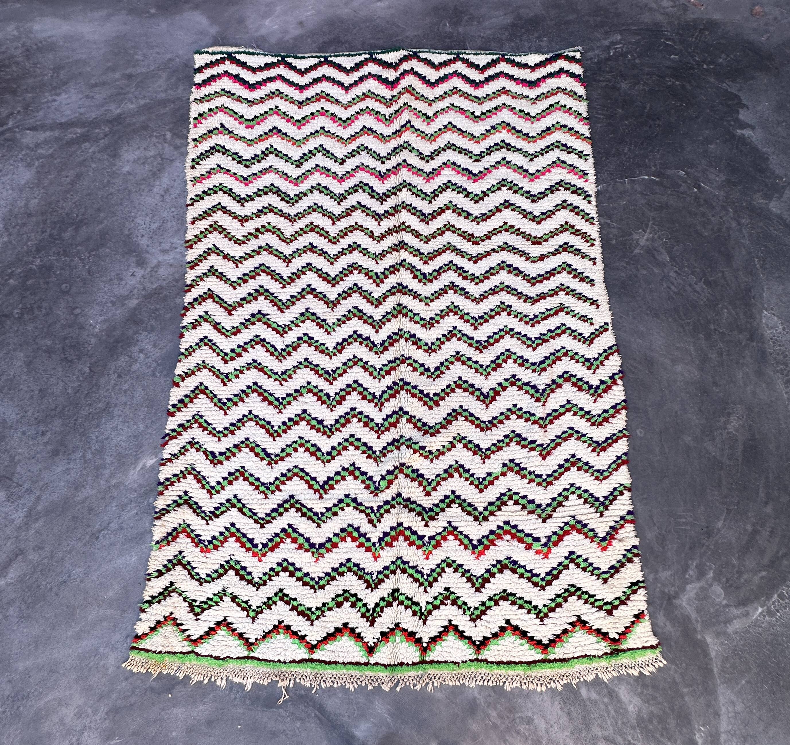 Tapis Marocain Azilal blanc - 178 x 264 cm