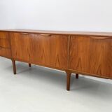 Beautiful McIntosh sideboard designed by T. Robertson in the 1960s.