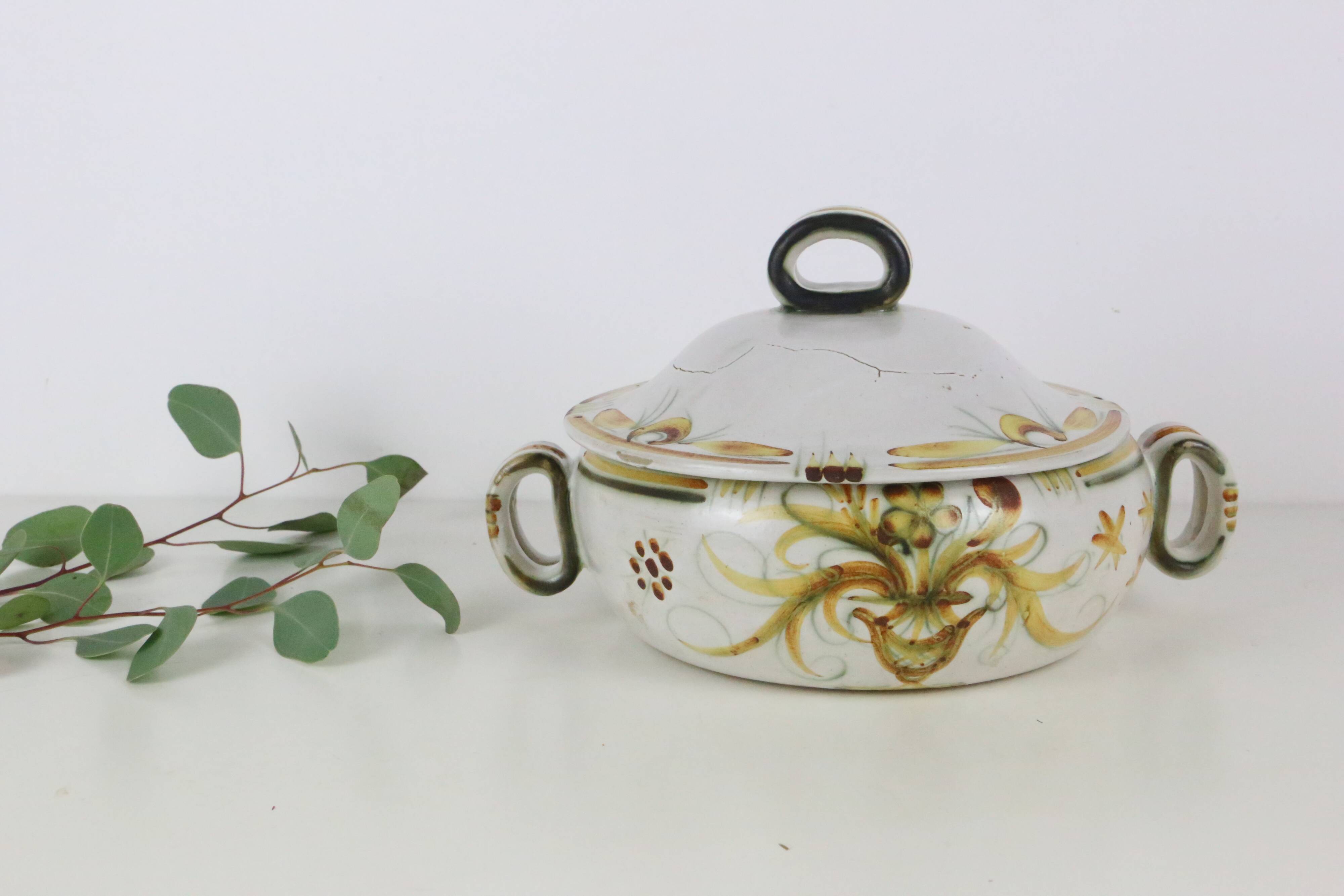 Keraluc Quimper soup tureen