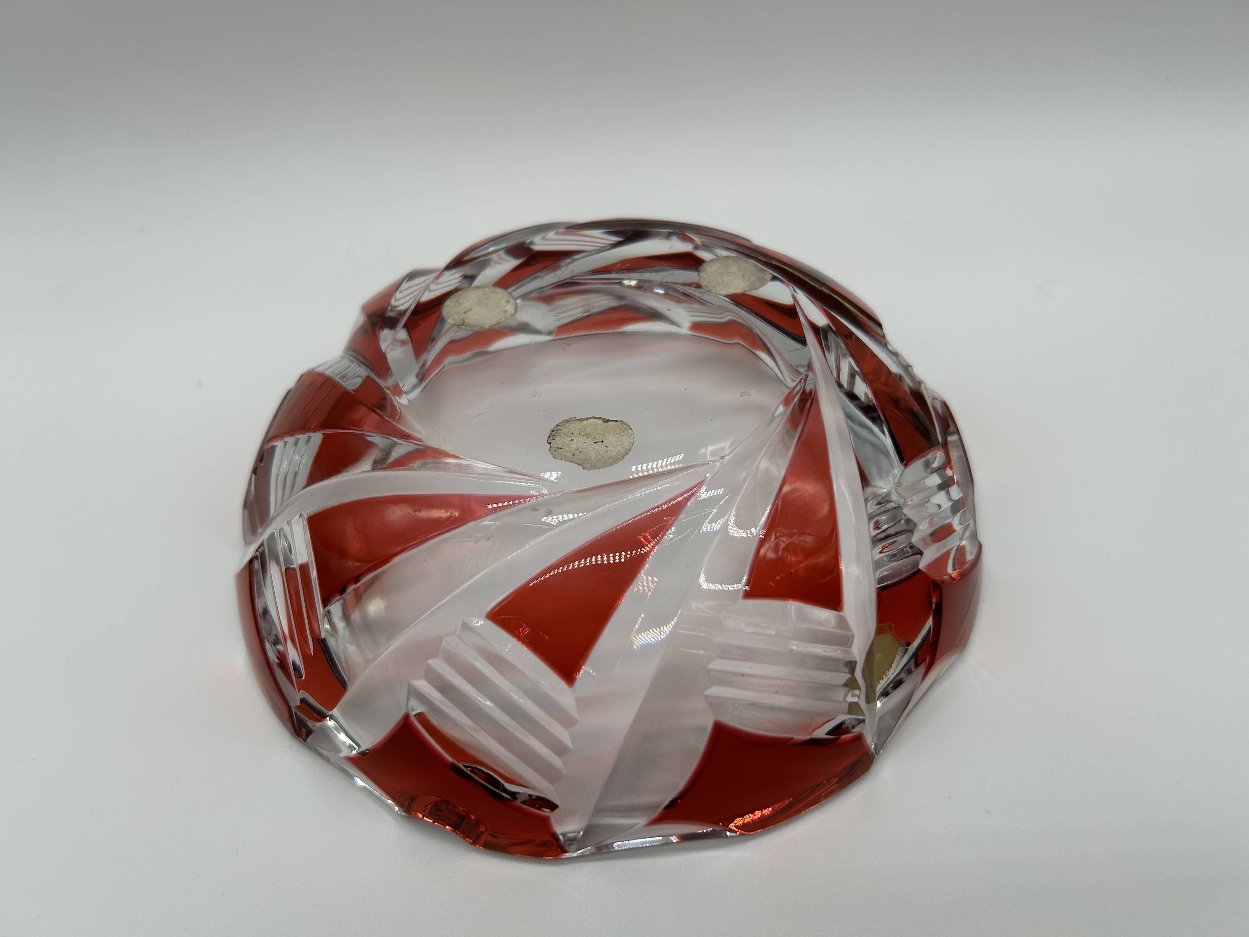 AURORE ashtray in Val Saint-Lambert crystal