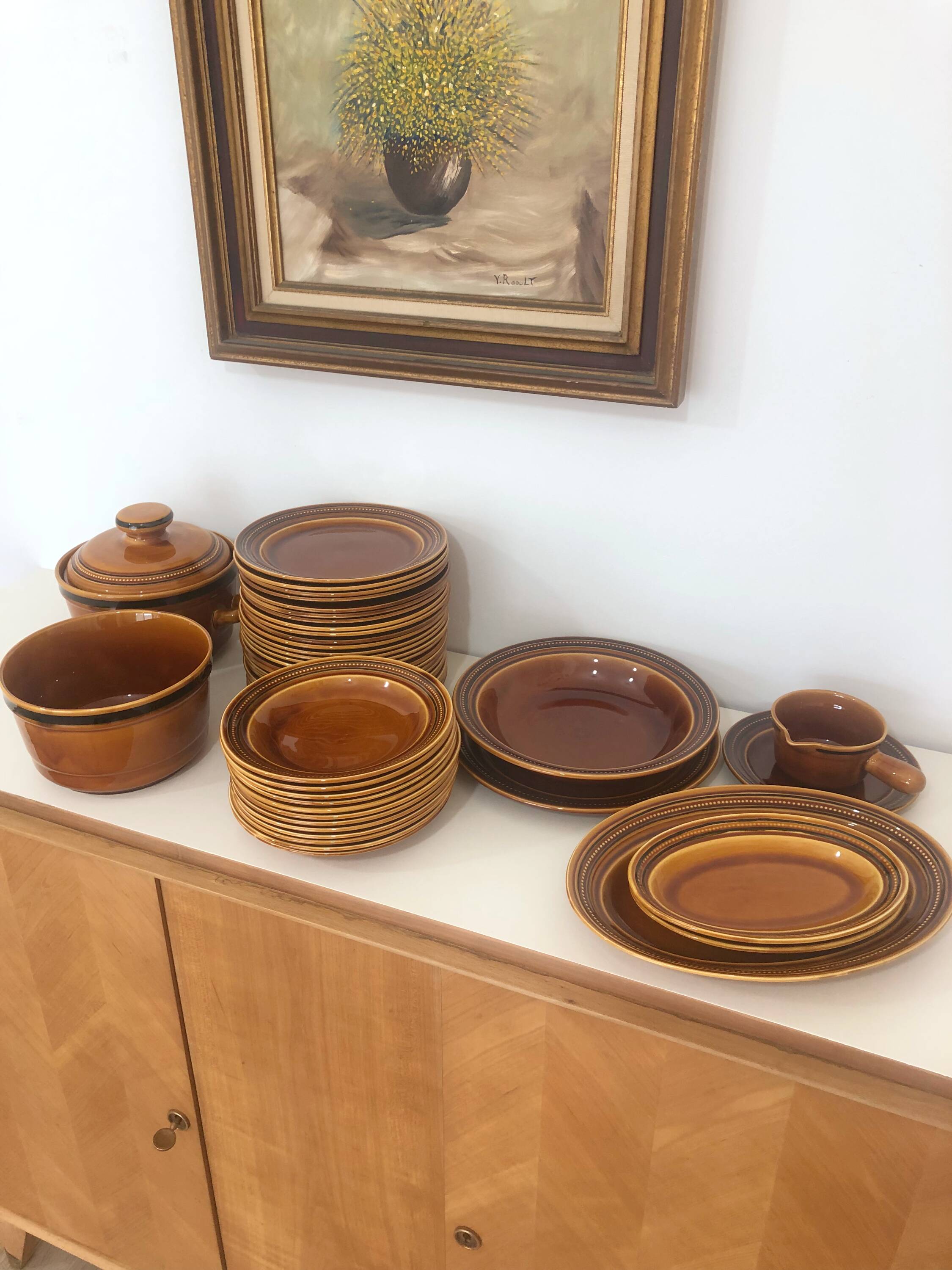 St Amand stoneware dinner service