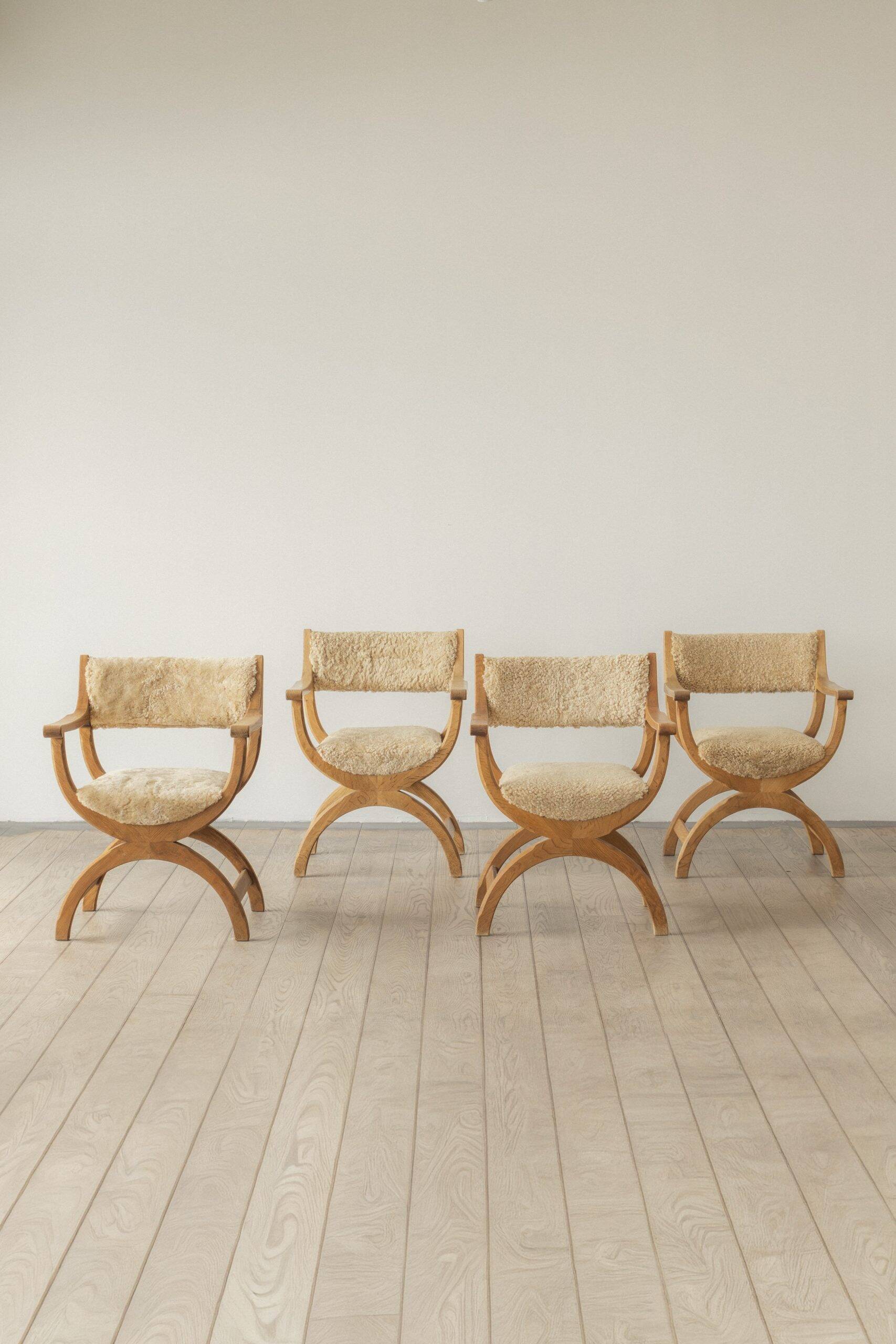 Henning Kjærnulf kurul, dining chair (set of four)