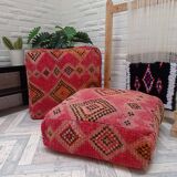 Handmade Berber pouf in wool 60 X 60 X 20 CM