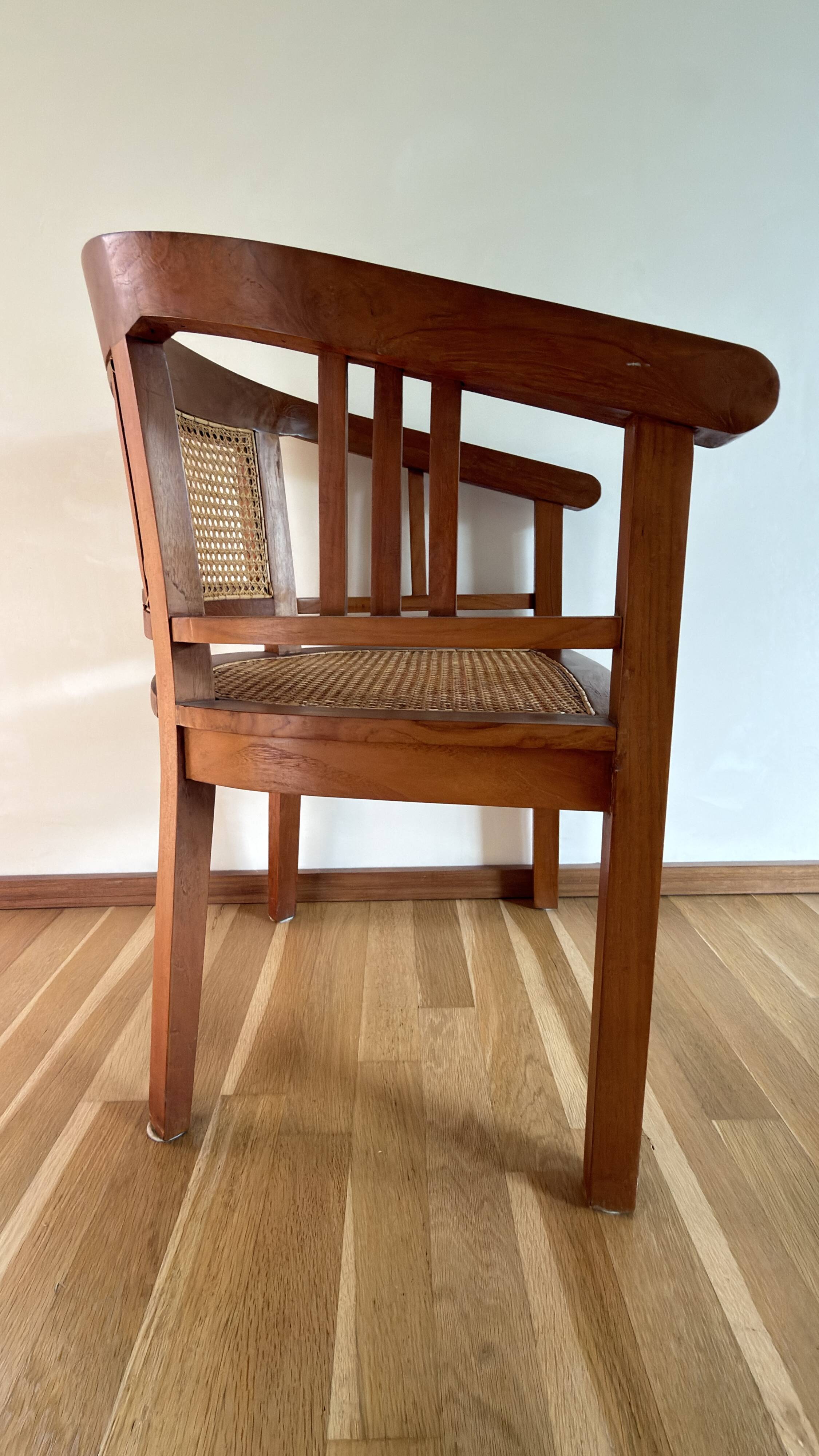 Fauteuil bois courbé