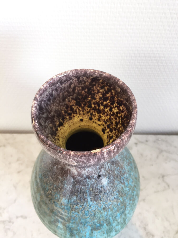 Blue-purple accolay vase, 1970