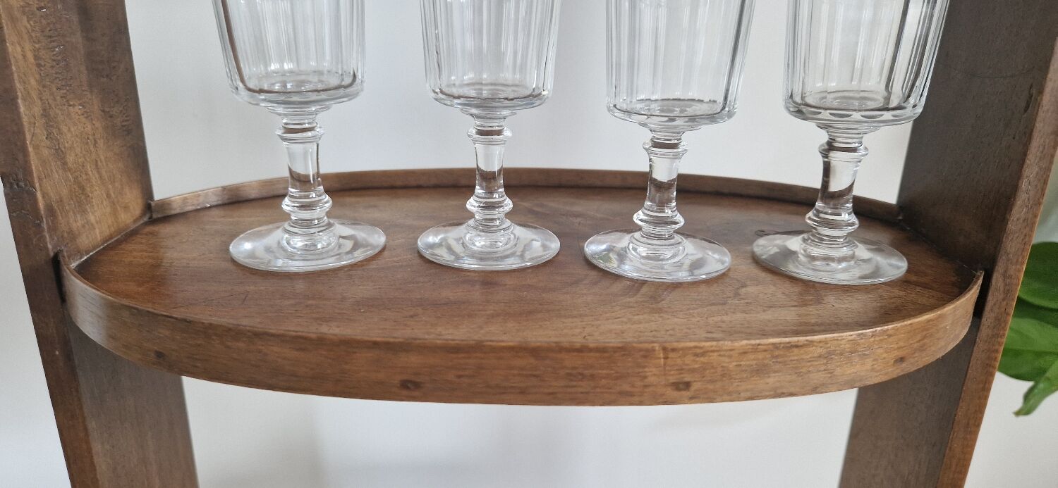 Antique walnut pedestal table furniture