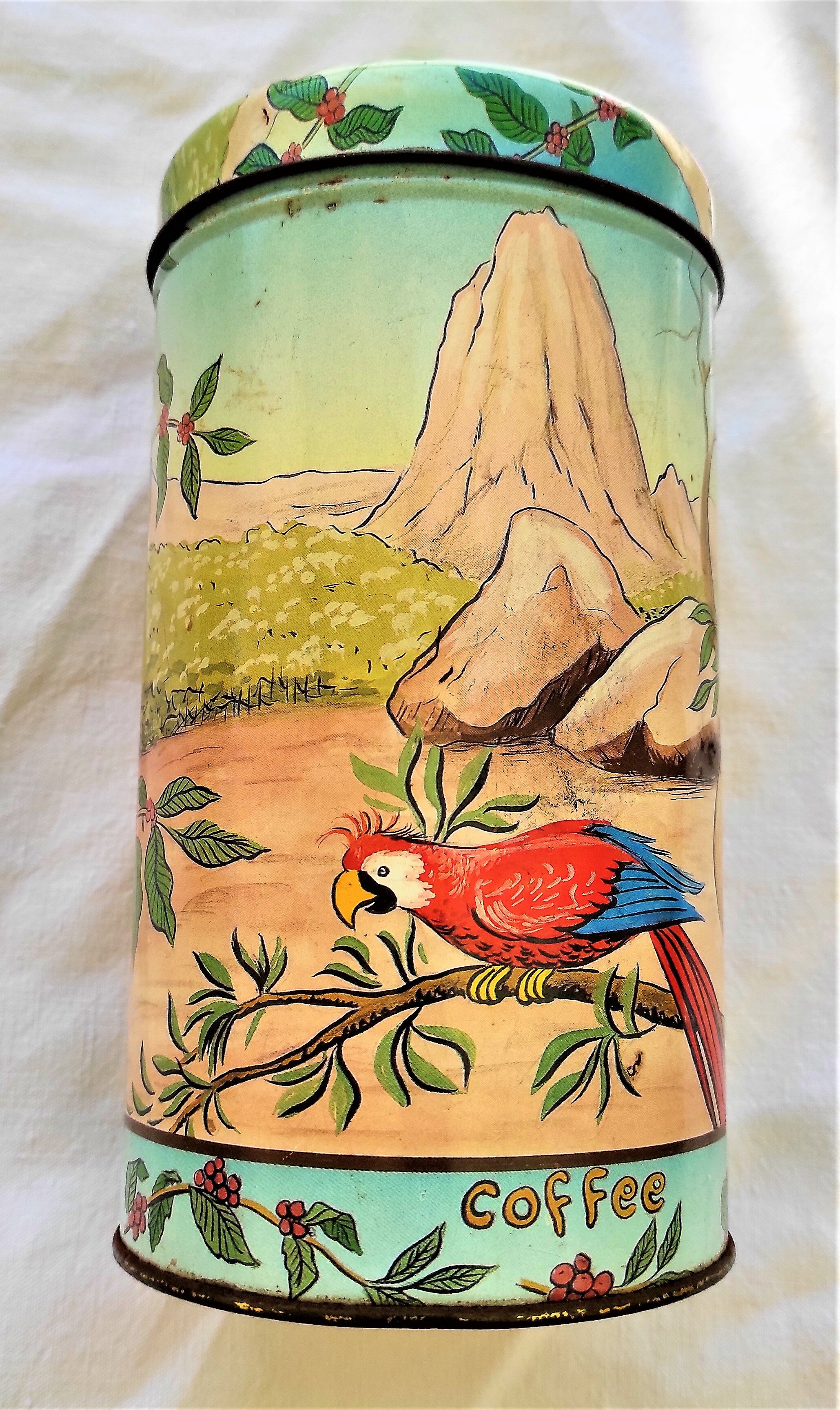 Vintage coffee box signed Joelle