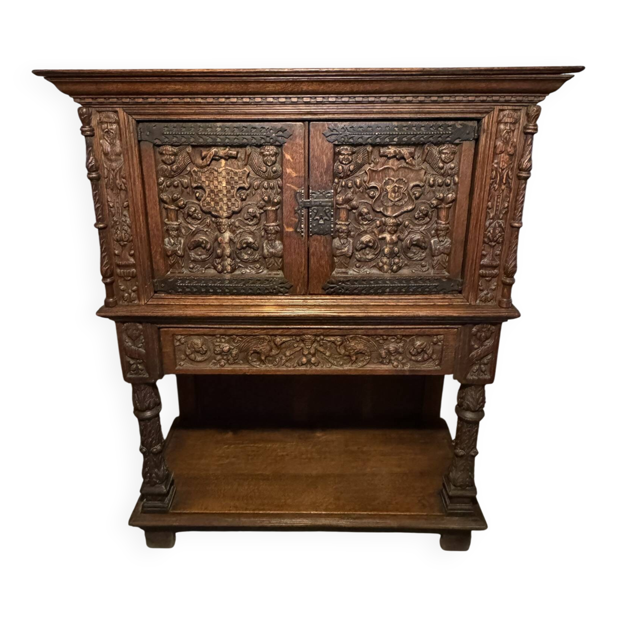 Antique buffet richly carved – Renaissance / Henry II style