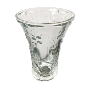 Vase design verre moulé décor