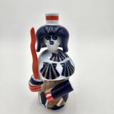Sargadelos porcelain bottle "Celtic warrior"