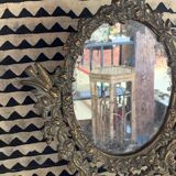 Psyche mirror in brass