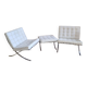 Paire de fauteuils barcelona et son ottoman, de Ludwig Mies Van Der Rohe vers 1980