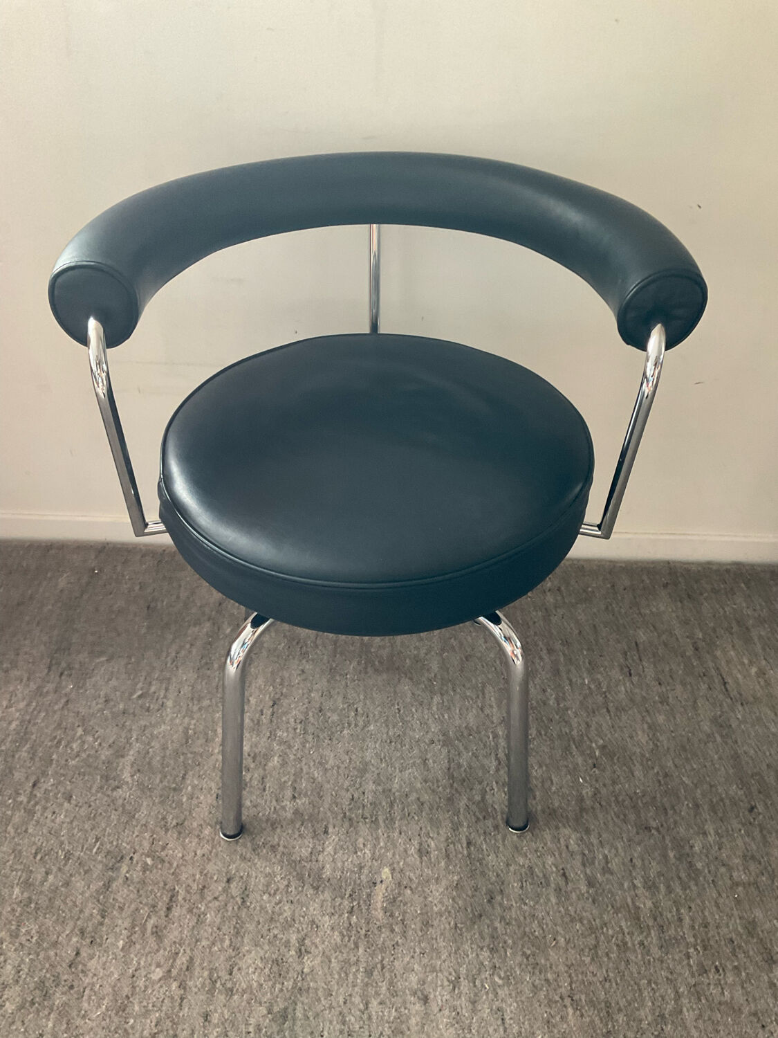 Swivel armchair of the 70