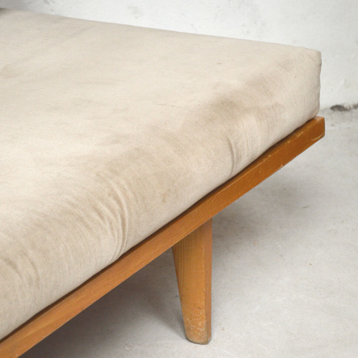 Daybed light brown, 1960