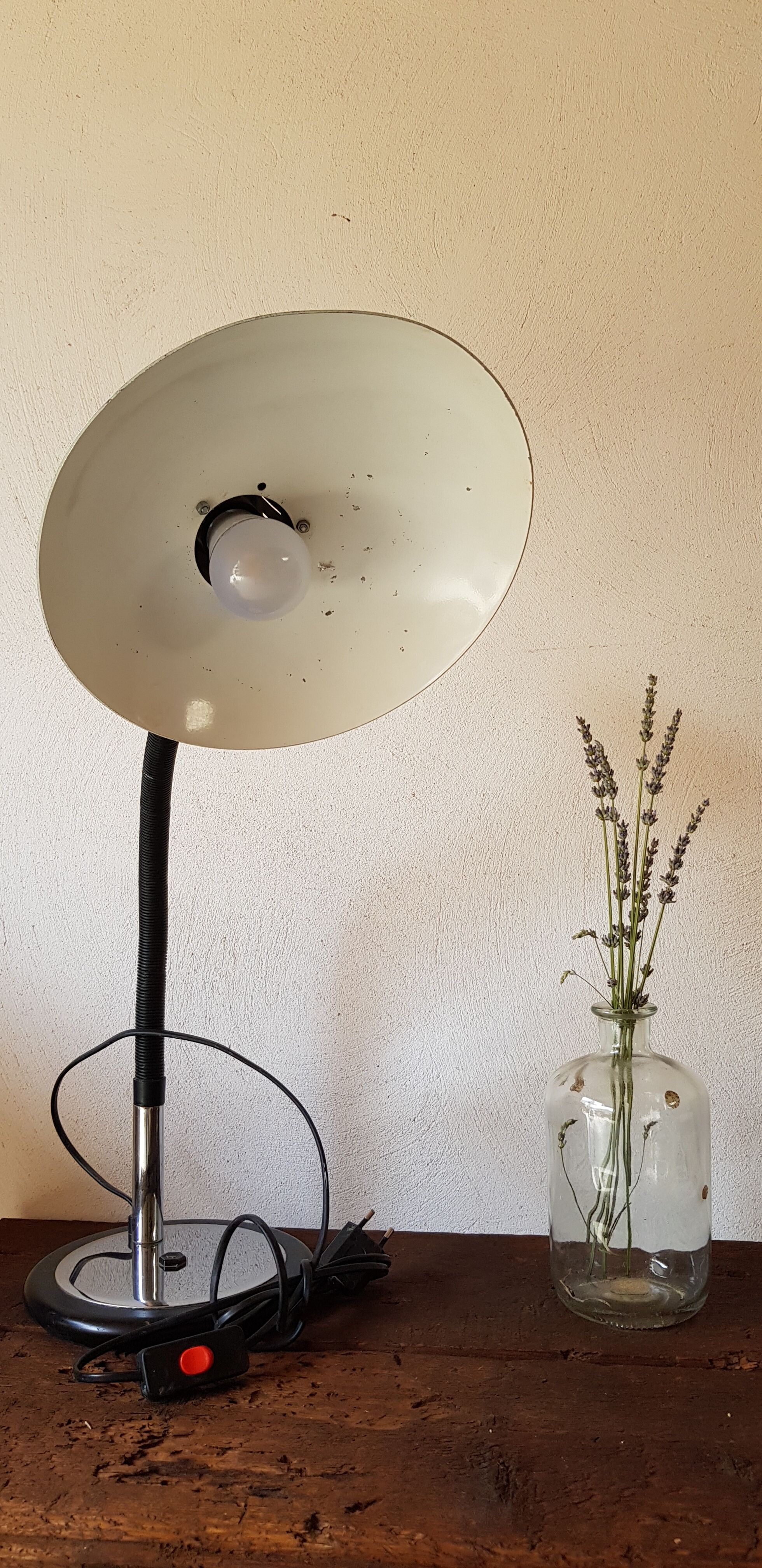 Vintage desk lamp