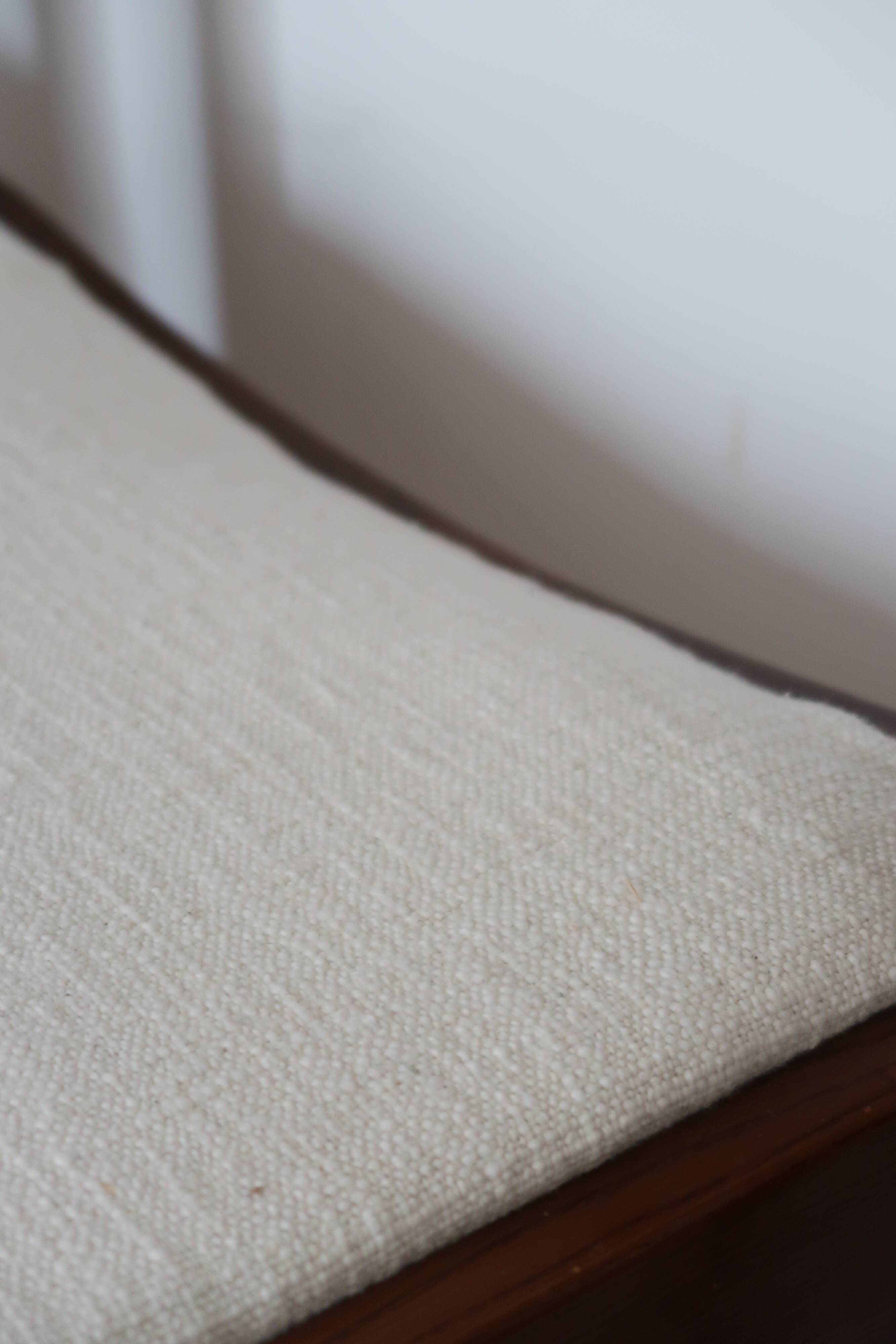 4 modernist cream chairs