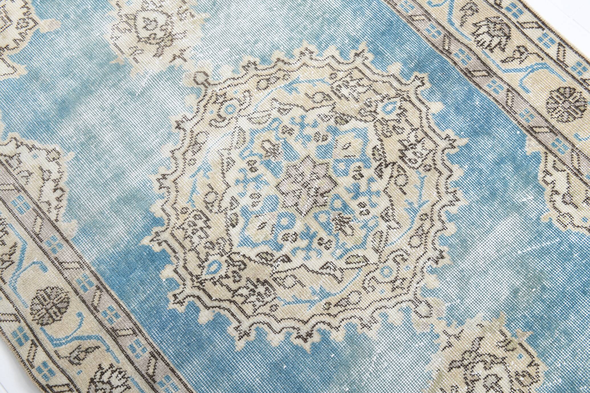 4x6 Sky Blue Orienta Classic Pattern Vintage Rug, 113x201Cm