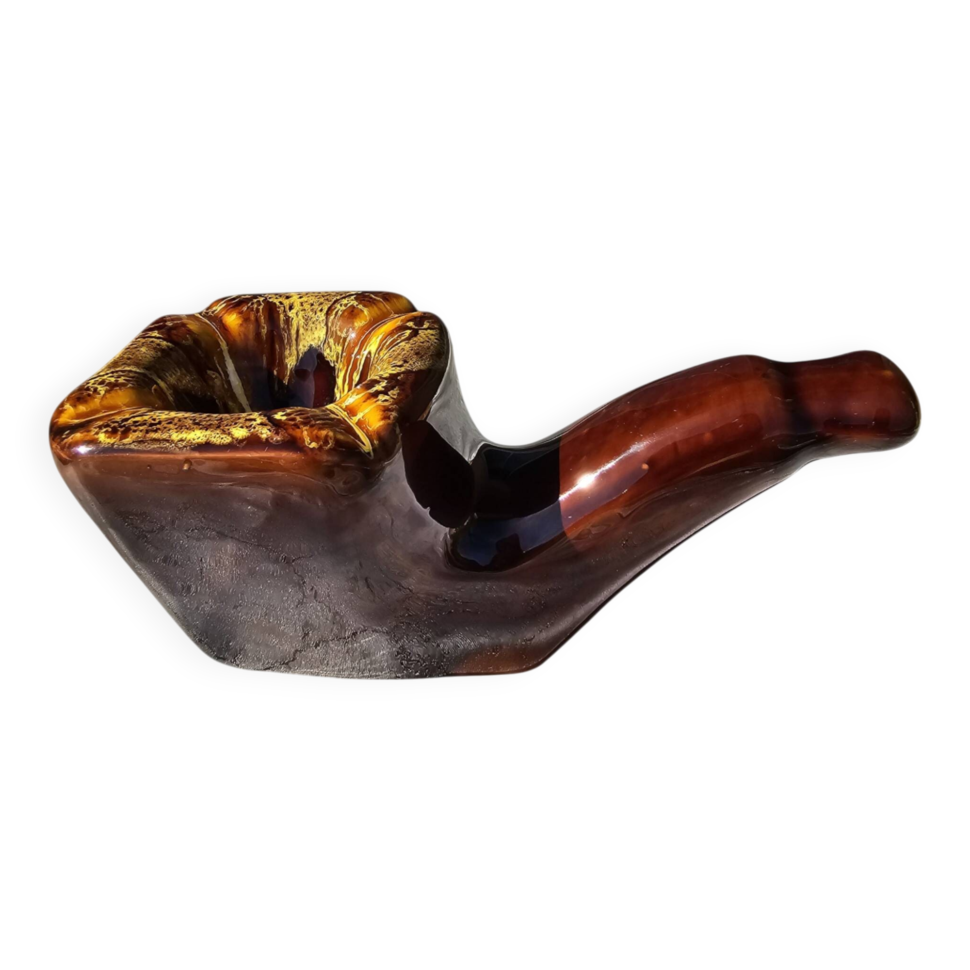 Vallauris majolica ashtray, pipe-shaped ashtray, 1950s