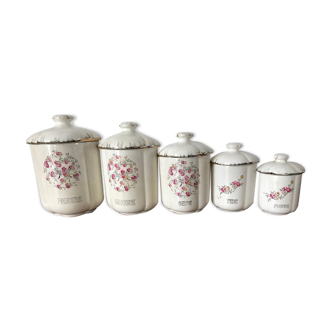 5 pull-out pots