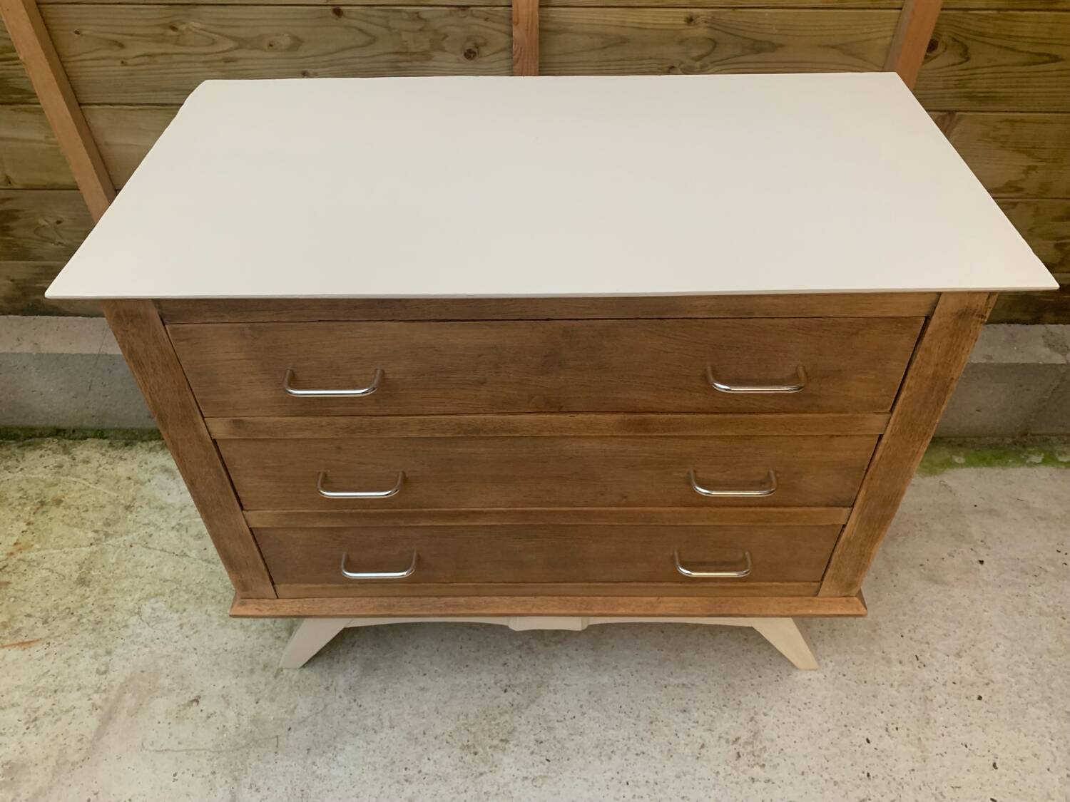 Vintage chest of drawers
