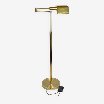 Articulated French library reading floor lamp made in brass, by Boulanger from 1980’s.  Height adjus