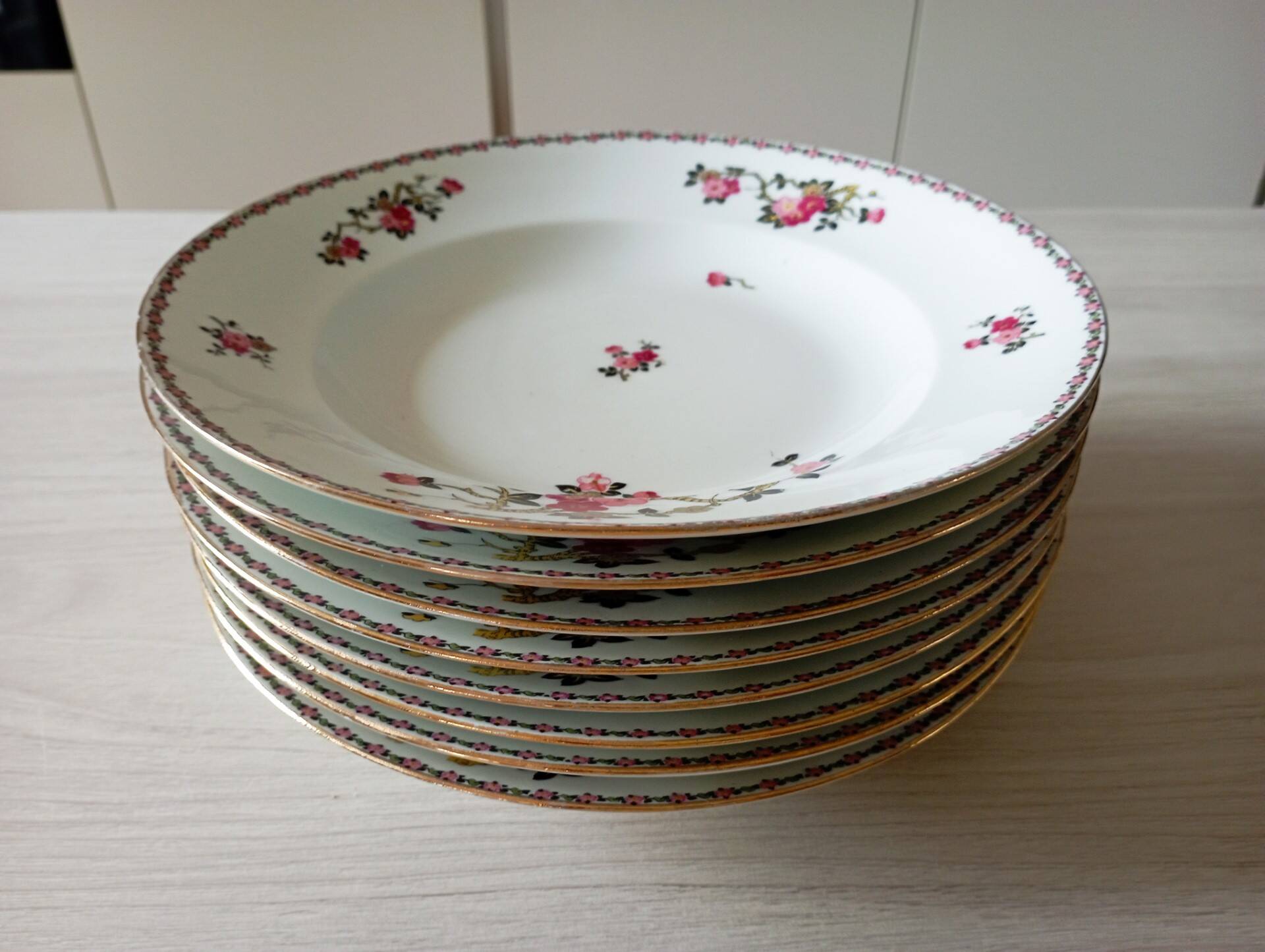 8 old Legrand plates